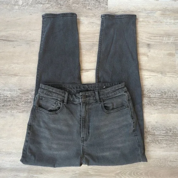 American Eagle Stretch Mom Jean - Picture 4 of 6